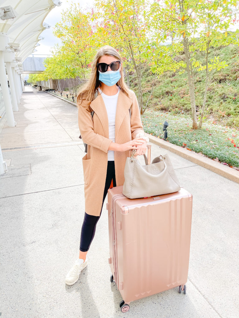 5 Foolproof Easy & Chic Travel Outfits — Louise Montgomery